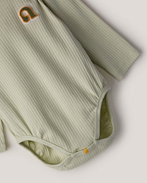 Набор боди розового, зеленого и белого цвета в рубчик от бренда Anna Leon