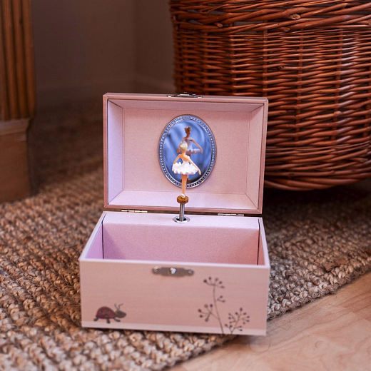 Музыкальная шкатулка "Божья коровка" от бренда Egmont Toys