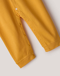 Набор комбинезонов белого и горчичного цвета от бренда Anna Leon