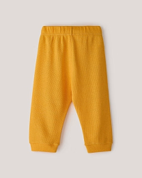 Комплект футболка и брюки в горчичном цвете от бренда Anna Leon