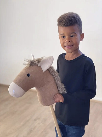 Хоббихорс "Лошадка Генри" от бренда Egmont Toys