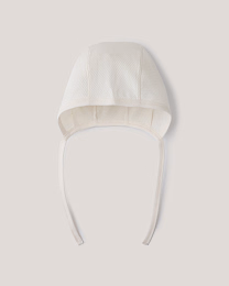 Набор чепчиков зеленого и белого цвета от бренда Anna Leon