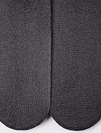 Колготки черного цвета с блеском от бренда Mayoral