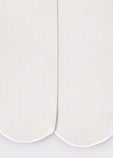 Колготки молочного цвета в горох от бренда Mayoral