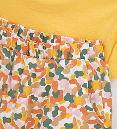 Футболка и шорты с разноцветными мазками от бренда Original Marines