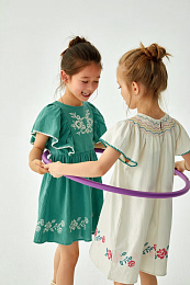 Платье Coco Emerald Green от бренда C'ERA UNA VOLTA