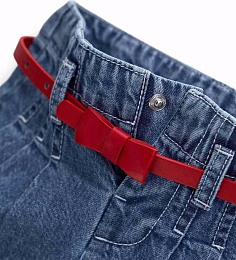 Шорты с красным ремнем от бренда Original Marines