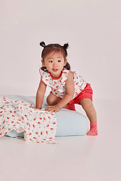 Блузка Ladybug и шорты от бренда Boboli