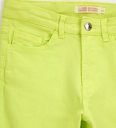 Джинсы салатового цвета с бахромой от бренда Original Marines