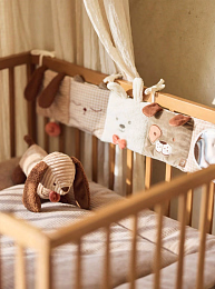Развивающая игрушка для детской кроватки Животные от бренда Jollein
