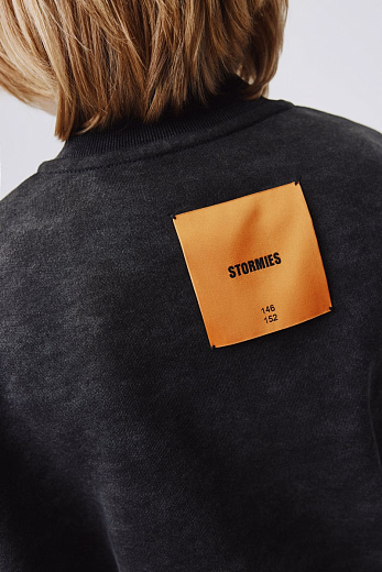 Свитшот Vibe от бренда Stormies