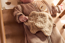 Комфортер - держатель для пустышки Слоник от бренда Jollein