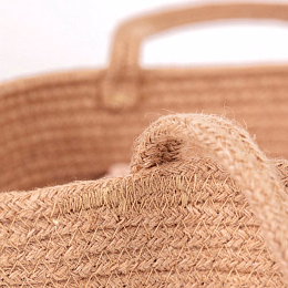 Вязаная кроватка-переноска для кукол от бренда Egmont Toys