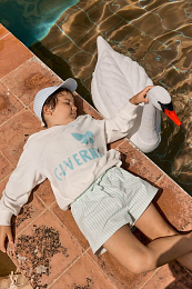 Свитшот Swan with a bow от бренда Tinycottons