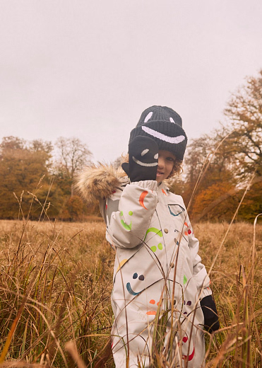 Варежки Snowfall Black от бренда MOLO