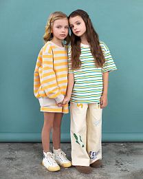 Свитшот Orange Stripes от бренда Tinycottons