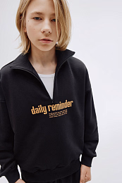 Свитшот Daily Reminder Black от бренда Stormies