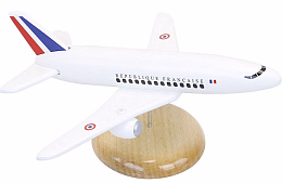 Президентский самолет — коллекция Елисейского дворца от бренда Vilac