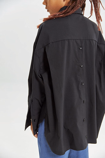 Рубашка BACK BUTTONS черного цвета от бренда Liqlo