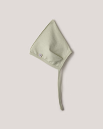 Набор чепчиков с острыми макушками от бренда Anna Leon