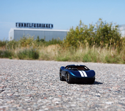 Автомобиль Ken Cash от бренда Playforever