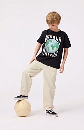 Футболка Riley United World от бренда MOLO Черный