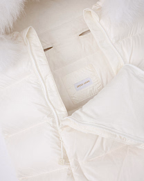 Конверт White с опушкой из натурального меха от бренда Anna Leon