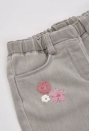 Джинсы Floral embroidery от бренда Boboli