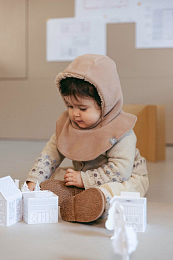 Балаклава песочного цвета от бренда SNUG
