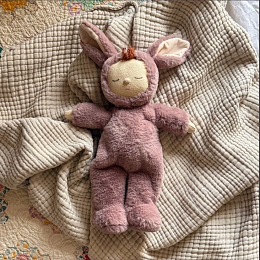 Текстильная кукла Cozy Dinkum Bunny Pickle от бренда Olli Ella