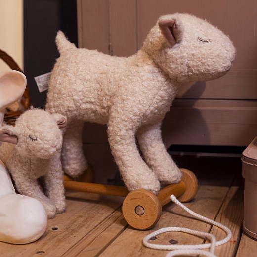 Каталка "Овечка Мэри" от бренда Egmont Toys