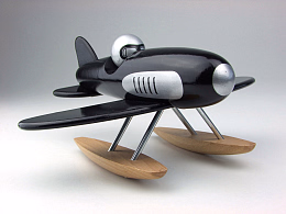 Гидроплан черного цвета от бренда Vilac