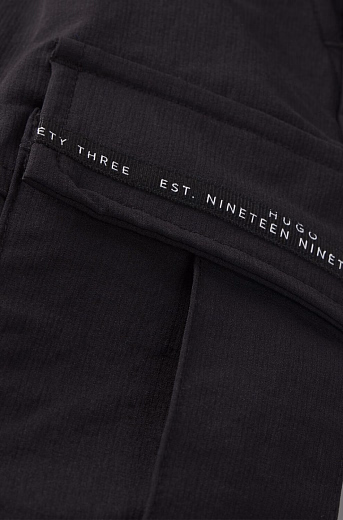 Карго Black Logo от бренда HUGO