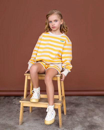 Свитшот Orange Stripes от бренда Tinycottons