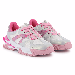 Кроссовки с розовыми деталями от бренда Billieblush