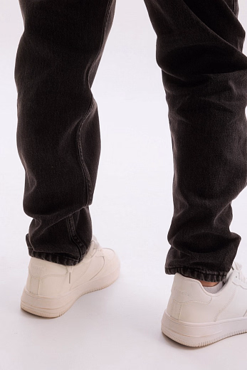 Джинсы EVERY от бренда Liqlo