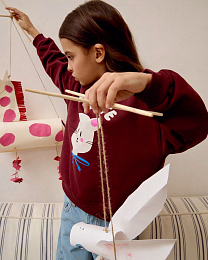 Свитшот Paulette от бренда CHOOCHOO