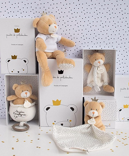 Музыкальная игрушка Мишка Король от бренда Doudou et Compagnie