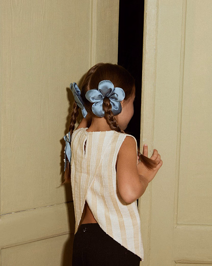 Резинка для волос «Цветок для мамы» голубая с наполнителем от бренда Kosa do Poyasa