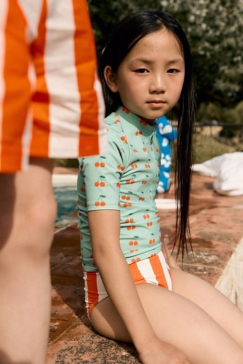 Футболка Mint cherry от бренда Tinycottons