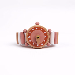 Часы игрушечные из дерева "Эмма" от бренда Egmont Toys