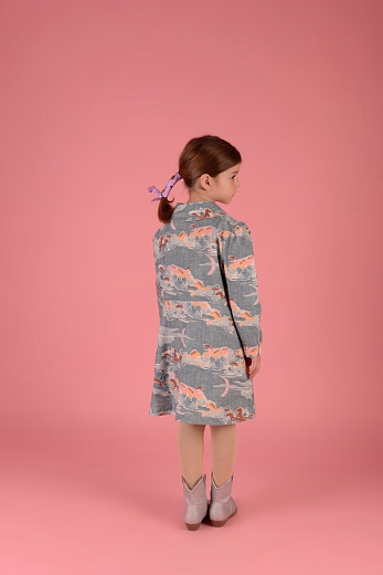 Платье с принтом лошадей от бренда Raspberry Plum