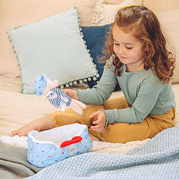 Пупсик в колыбели  от бренда Jolijou