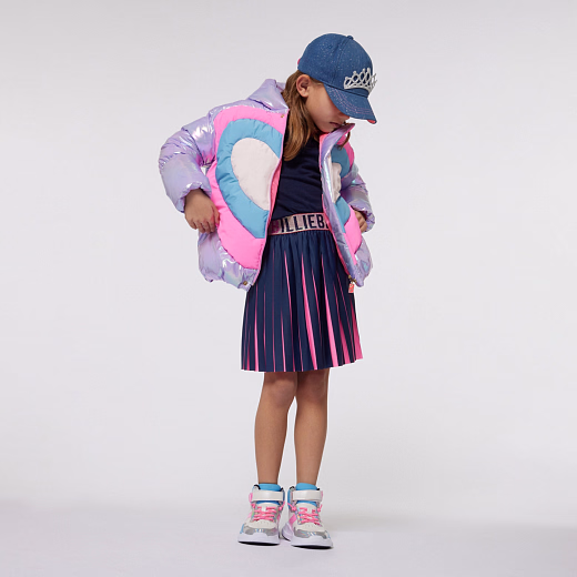 Куртка лиловая с цветным сердцем от бренда Billieblush