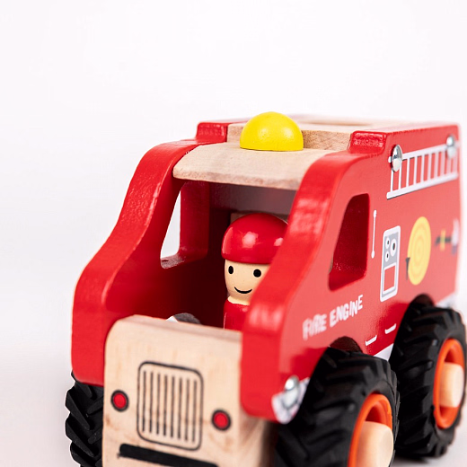 Пожарная машина от бренда Egmont Toys