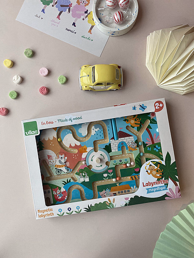 Магнитный лабиринт от бренда Vilac