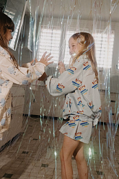 Шорты голубые с цветным принтом от бренда Tinycottons