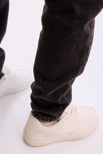 Джинсы EVERY от бренда Liqlo