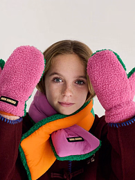 Варежки pink Color Block от бренда Bobo Choses