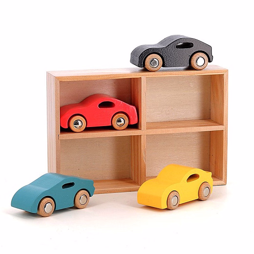 Игровой набор Гоночные автомобили от бренда Vilac